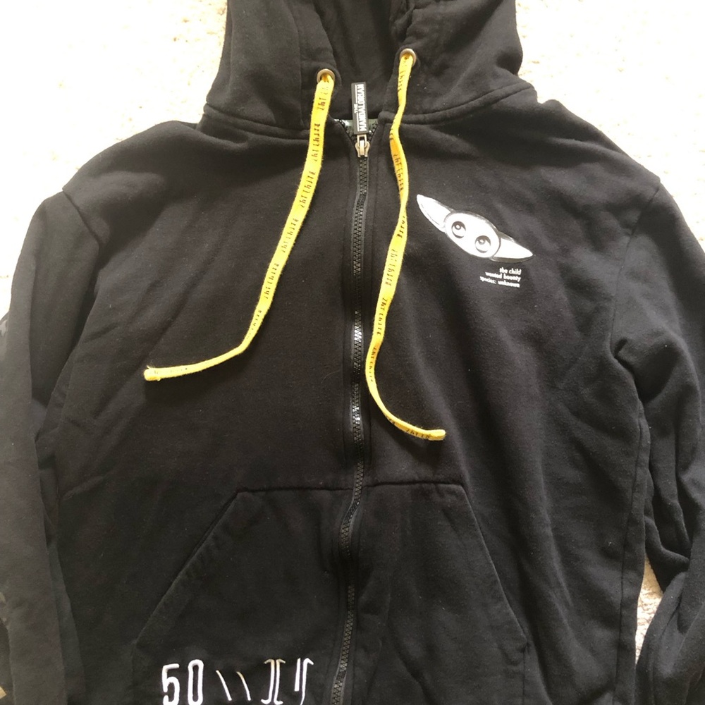 Star Wars Black Hoodie Small Grogu Disney Sweatshirt Mandalorian